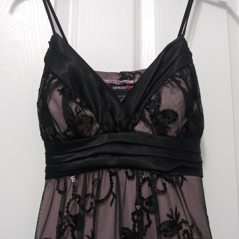Semi Formal Teeze Me dress